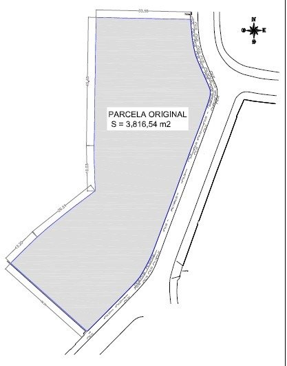 Parcela para construir 6 villas en Calahonda